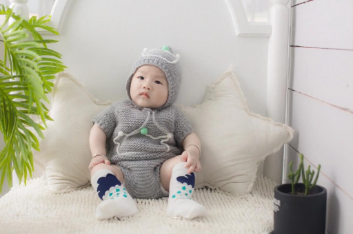 黔东宝宝揉眼睛是怎么回事